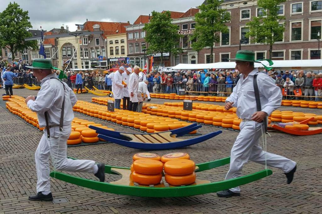 Vakantieverblijf Aan De Dijk Hotel Hippolytushoef Ngoại thất bức ảnh